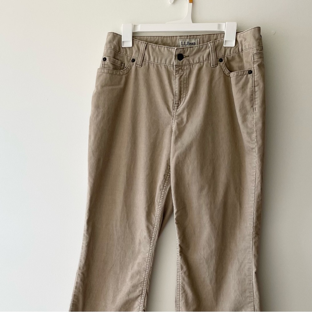 L.L.Bean Women’s Favorite Fit Straight Corduroy Khaki Pants Size 10